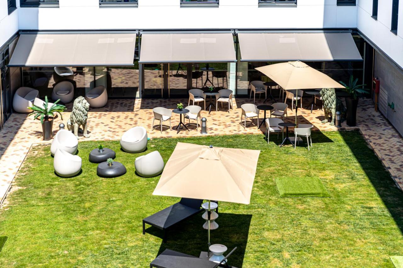 Aparthotel Les Jardins De St Cloud Saint-Cloud Exterior foto