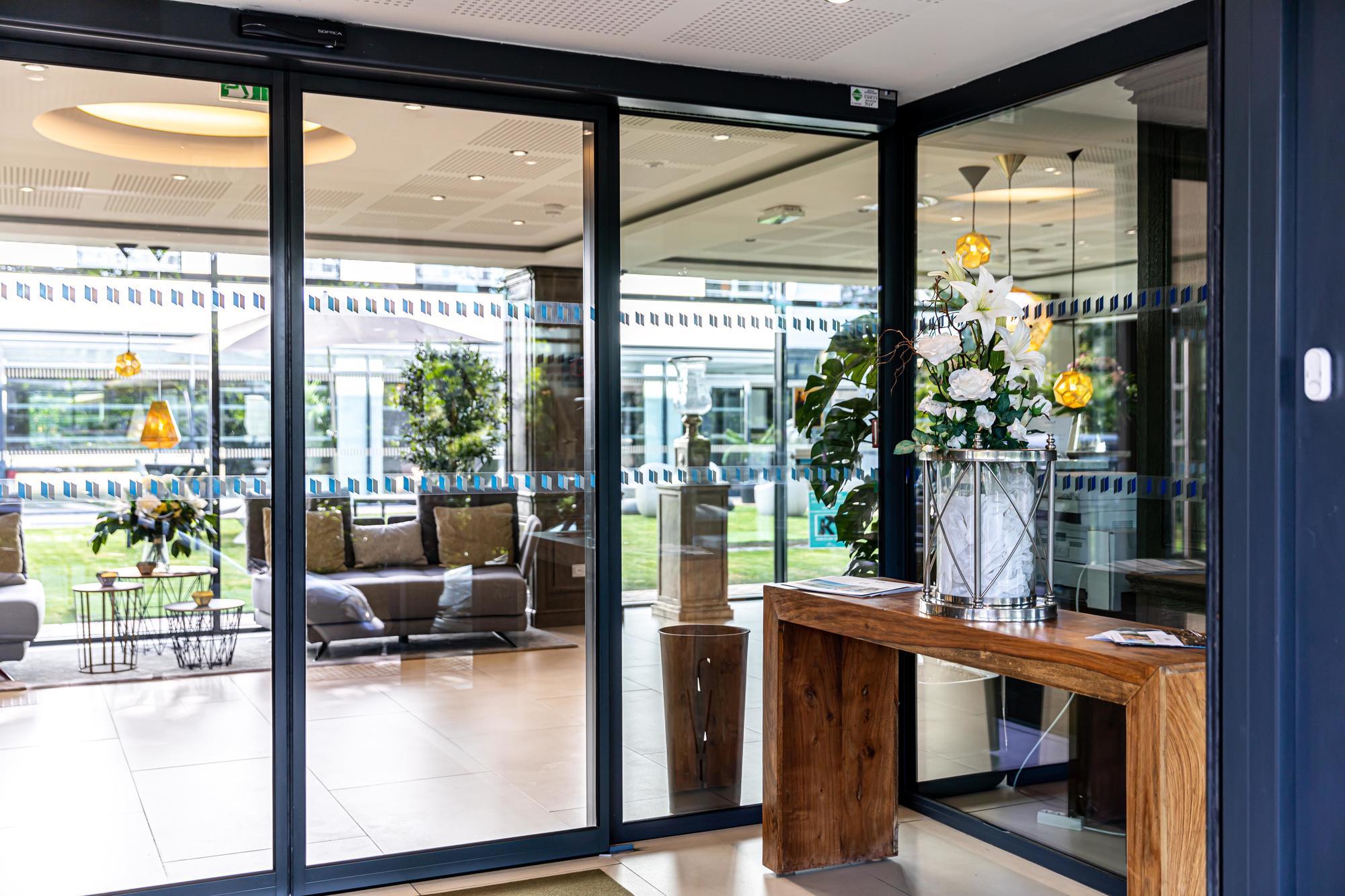 Aparthotel Les Jardins De St Cloud Saint-Cloud Exterior foto